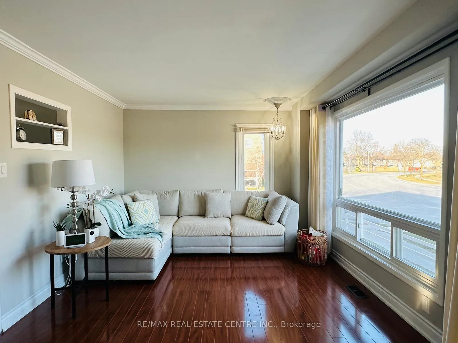 Photo 9 of 1 Havenbrook Court, Brampton, Central Park — HOMEH