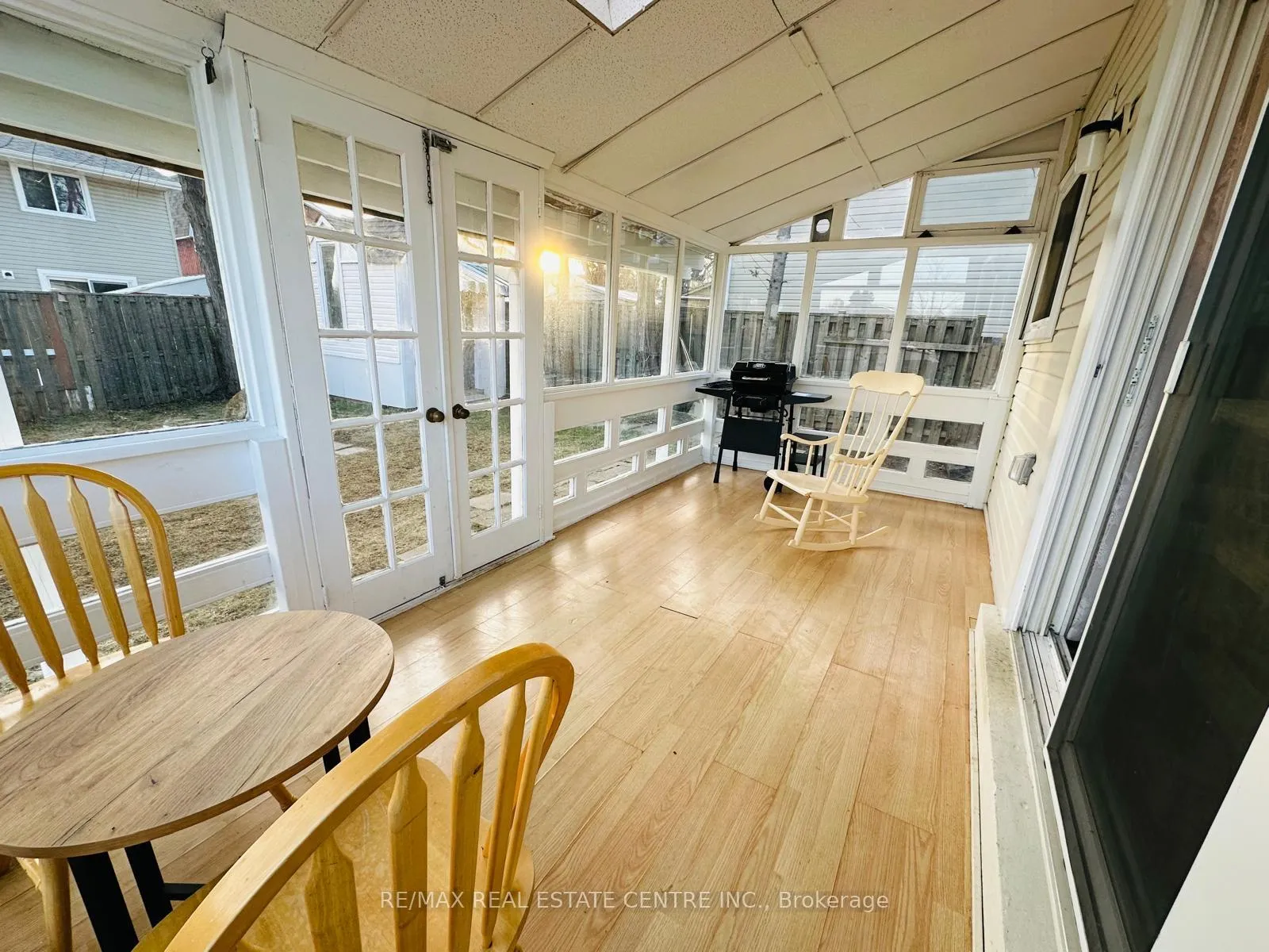 Photo 11 of 1 Havenbrook Court, Brampton, Central Park — HOMEH