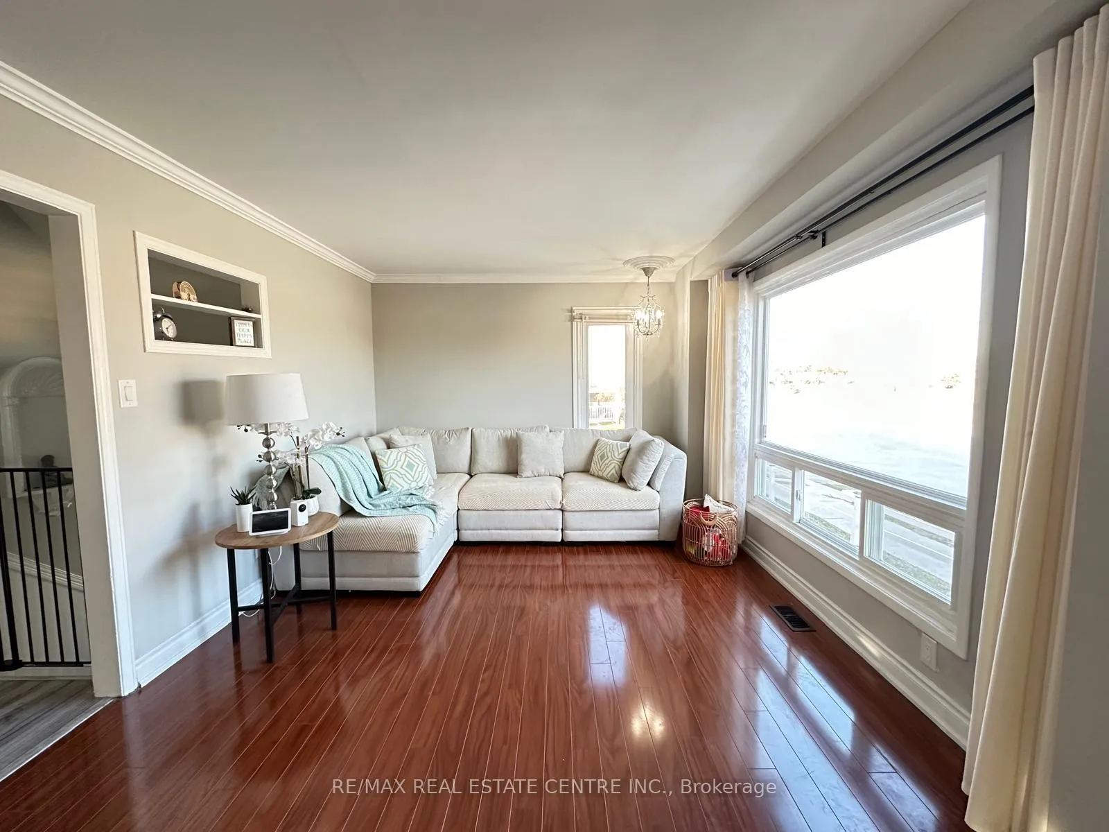 Photo 13 of 1 Havenbrook Court, Brampton, Central Park — HOMEH