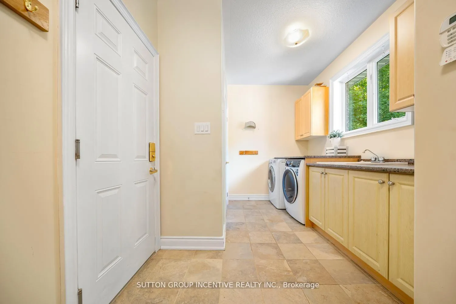 Photo 17 of 1882 Providence Lane, Severn, Marchmont — HOMEH