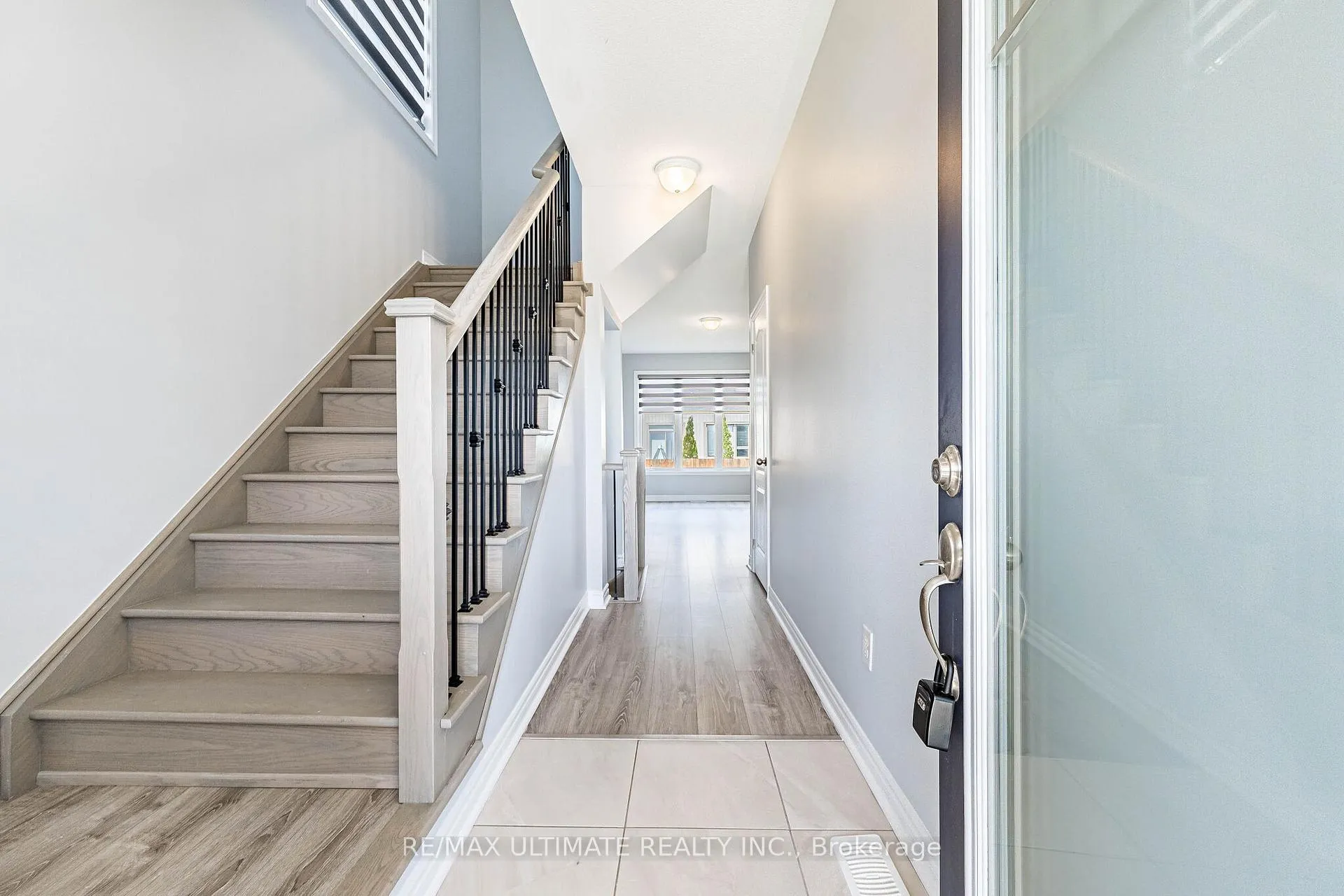 Photo 9 of 71 Tracey Lane, Collingwood — HOMEH