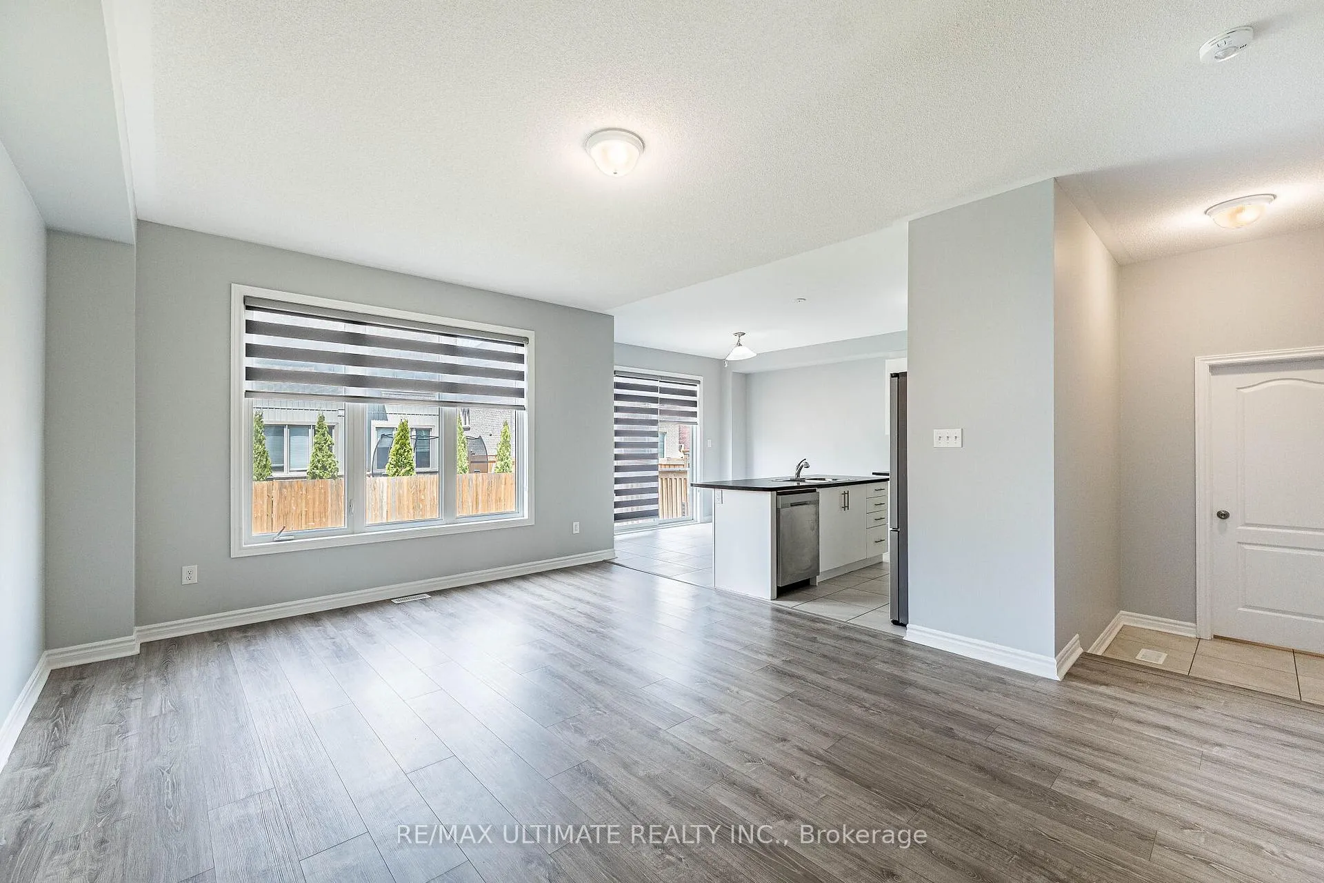Photo 13 of 71 Tracey Lane, Collingwood — HOMEH