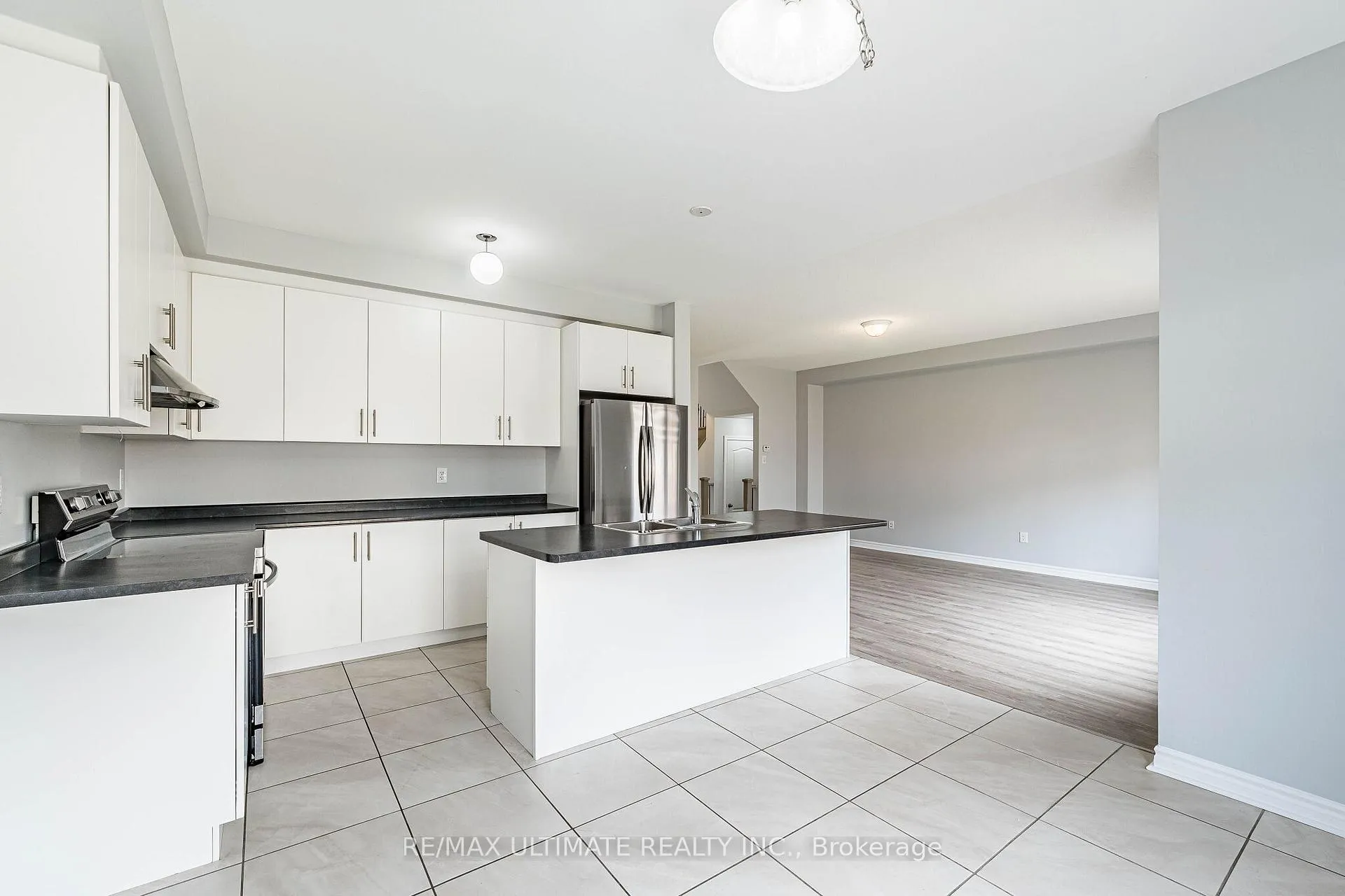 Photo 21 of 71 Tracey Lane, Collingwood — HOMEH