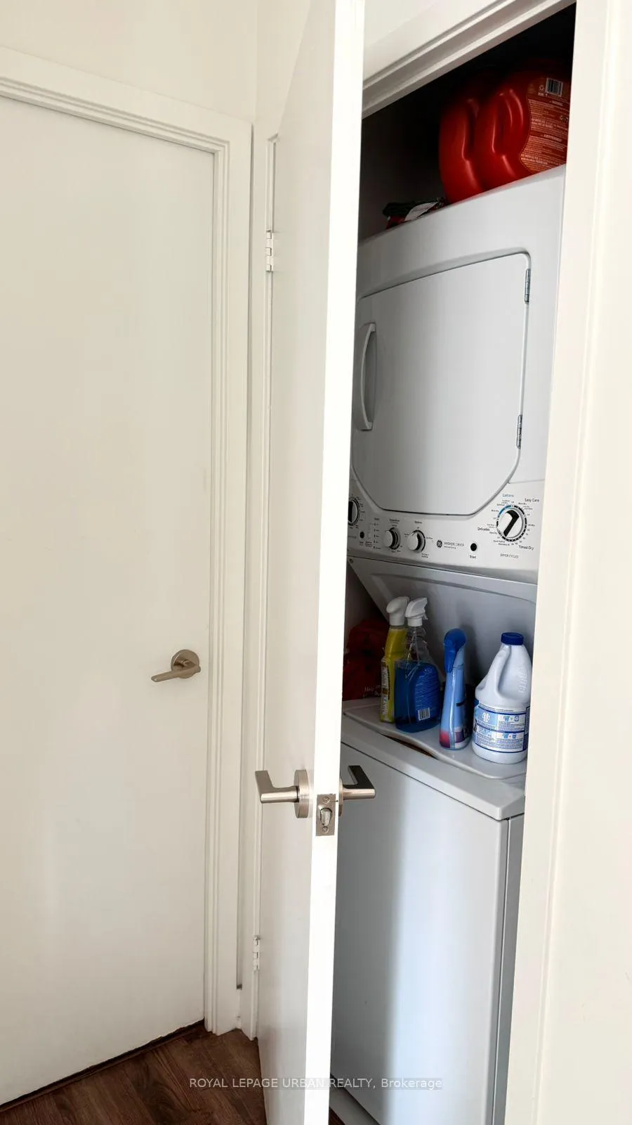Photo 16 of Unit 602, 20 Edward Street, Toronto, Bay Street Corridor — HOMEH