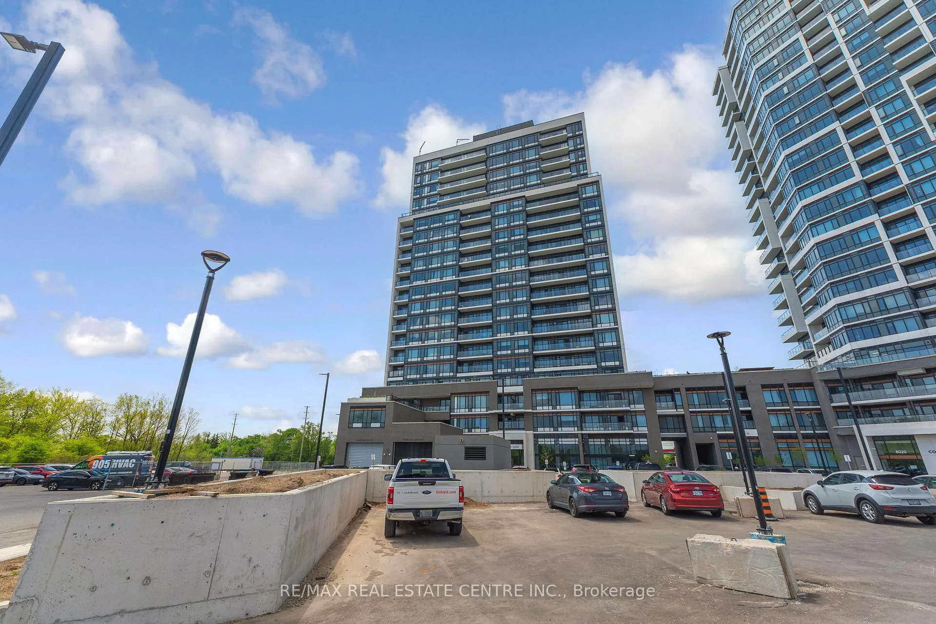 Photo of Unit 1402, 8010 Derry Road