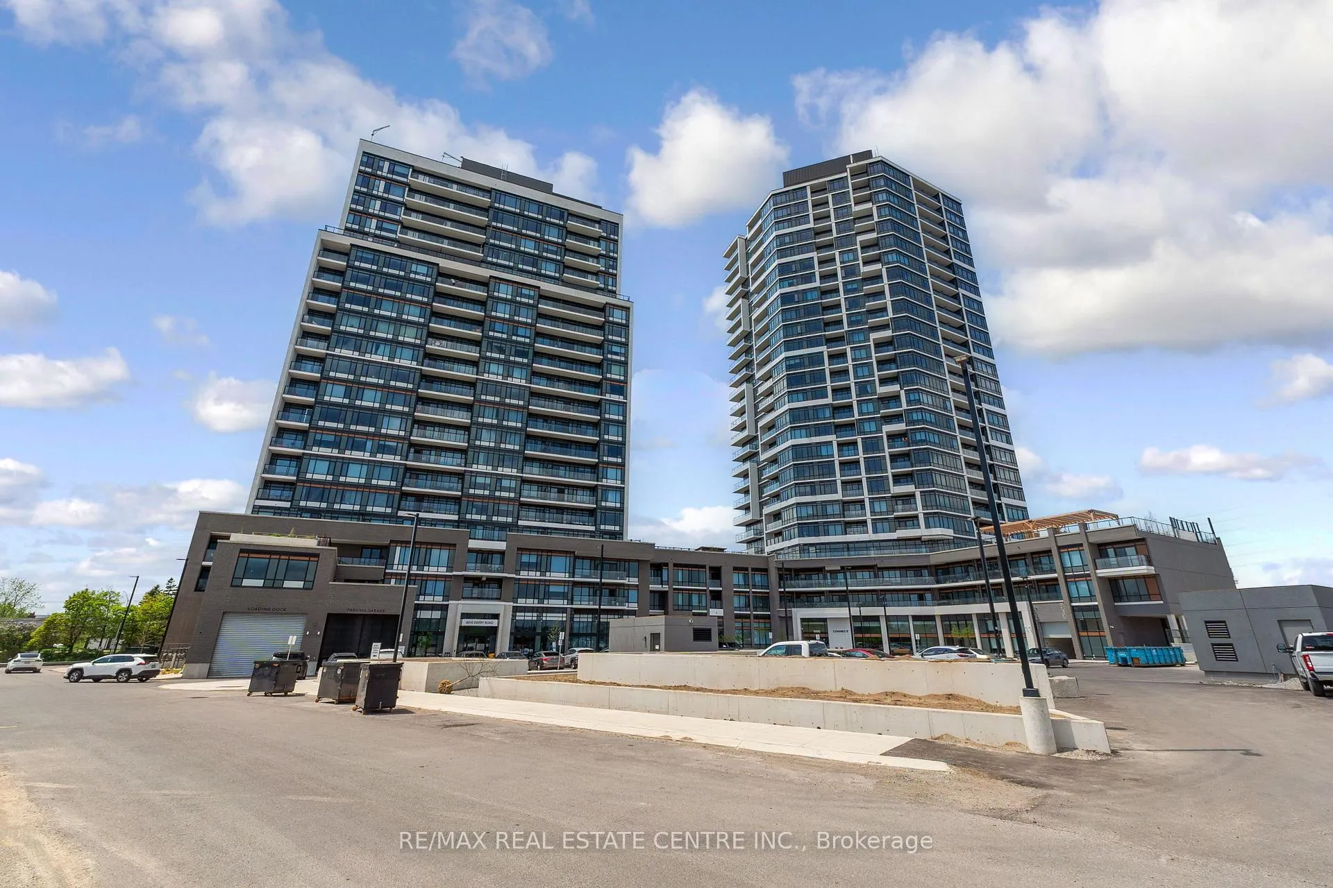 Photo 2 of Unit 1402, 8010 Derry Road, Milton, Coates — HOMEH