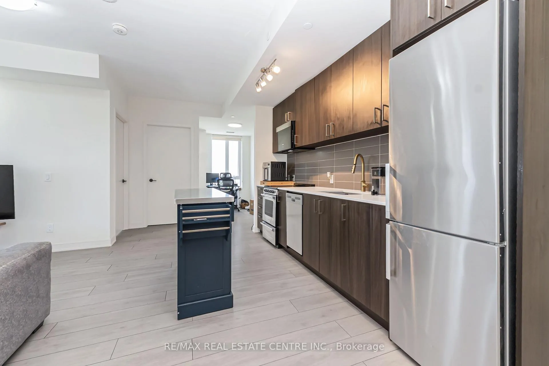 Photo 14 of Unit 1402, 8010 Derry Road, Milton, Coates — HOMEH