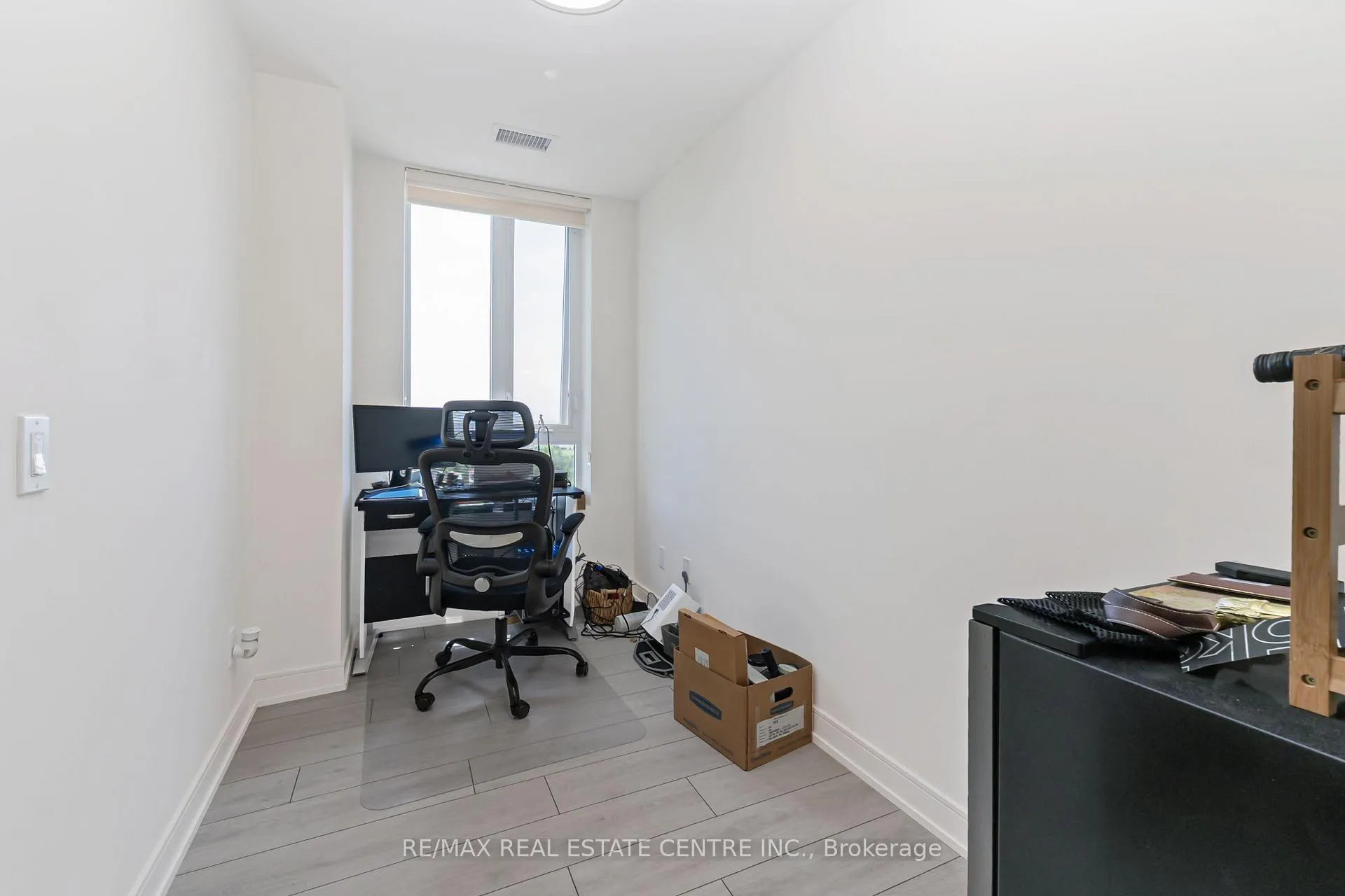 Photo 25 of Unit 1402, 8010 Derry Road, Milton, Coates — HOMEH