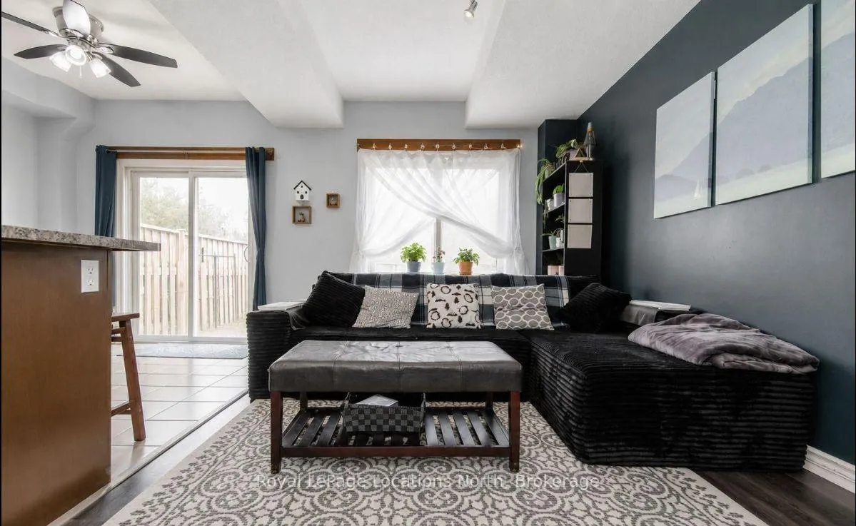 Photo 4 of 16 Arcadia Road, Wasaga Beach — HOMEH