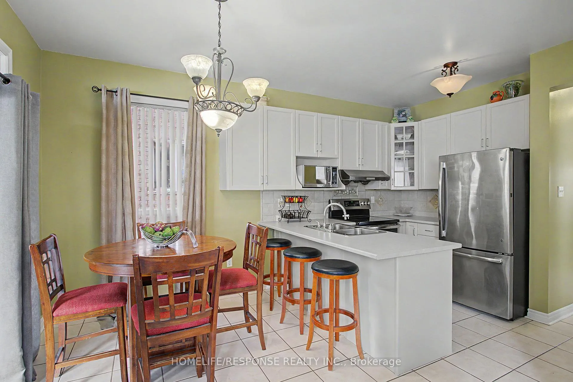 Photo 11 of 16 Angelucci Drive, Brampton, Bram East — HOMEH