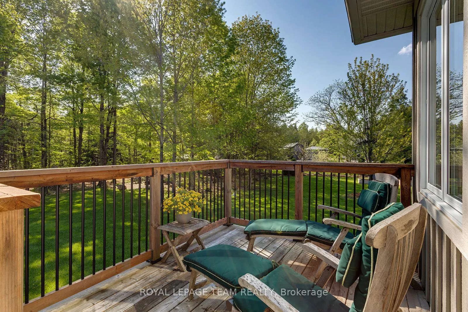 Photo 26 of 491 Sangeet Place, Ottawa, Goulbourn Twp From Franktown Rd/South To Rideau — HOMEH