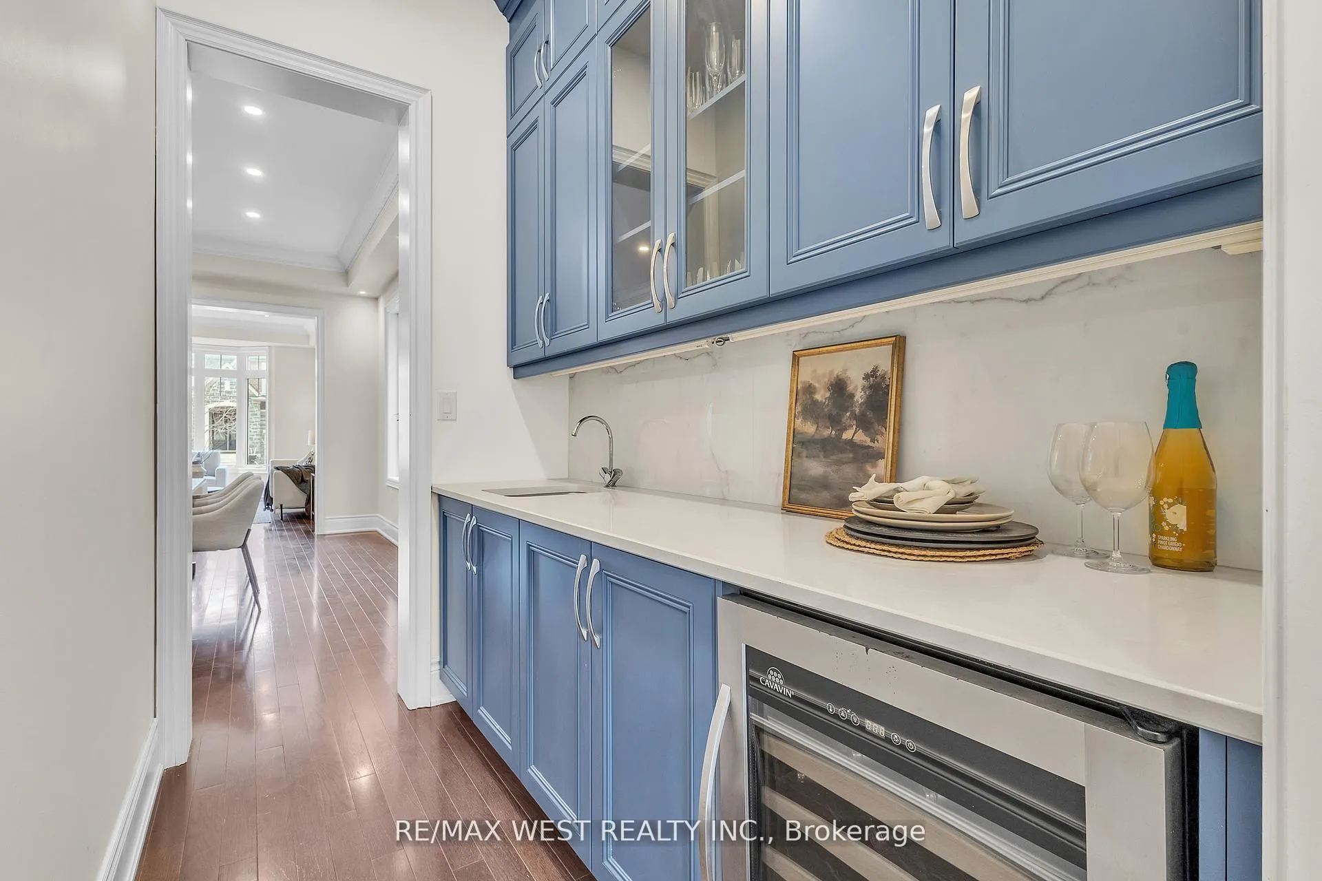 Photo 25 of 17 Torgan Trail, Vaughan, Kleinburg — HOMEH