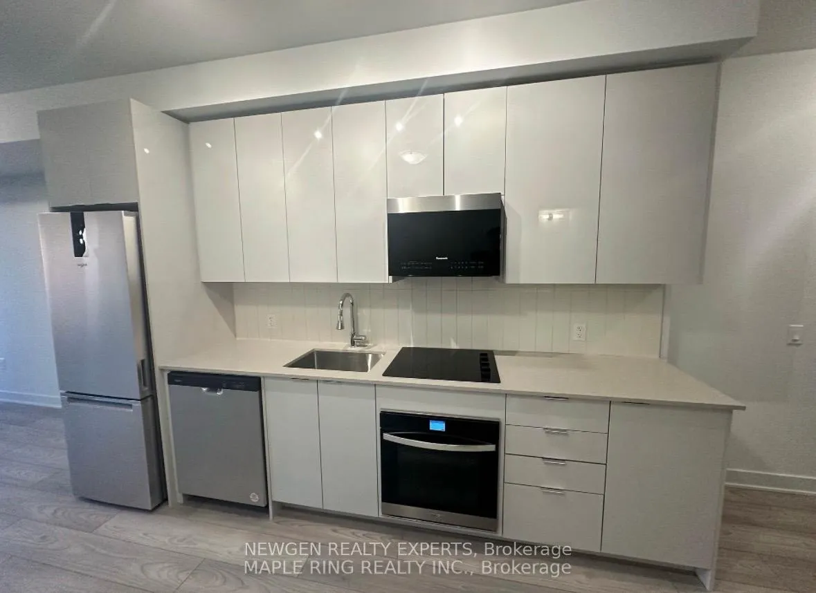 Photo 4 of Unit 601, 2920 Highway 7, Vaughan, Concord — HOMEH
