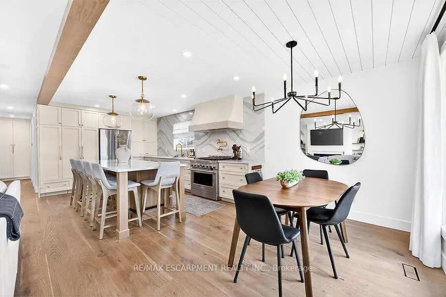 Photo 13 of 3088 Palmer Drive, Burlington, Palmer — HOMEH