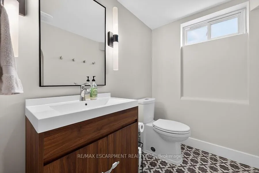 Photo 36 of 3088 Palmer Drive, Burlington, Palmer — HOMEH