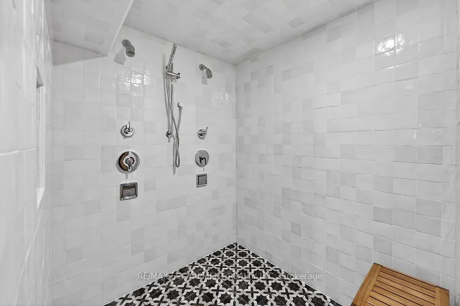 Photo 38 of 3088 Palmer Drive, Burlington, Palmer — HOMEH