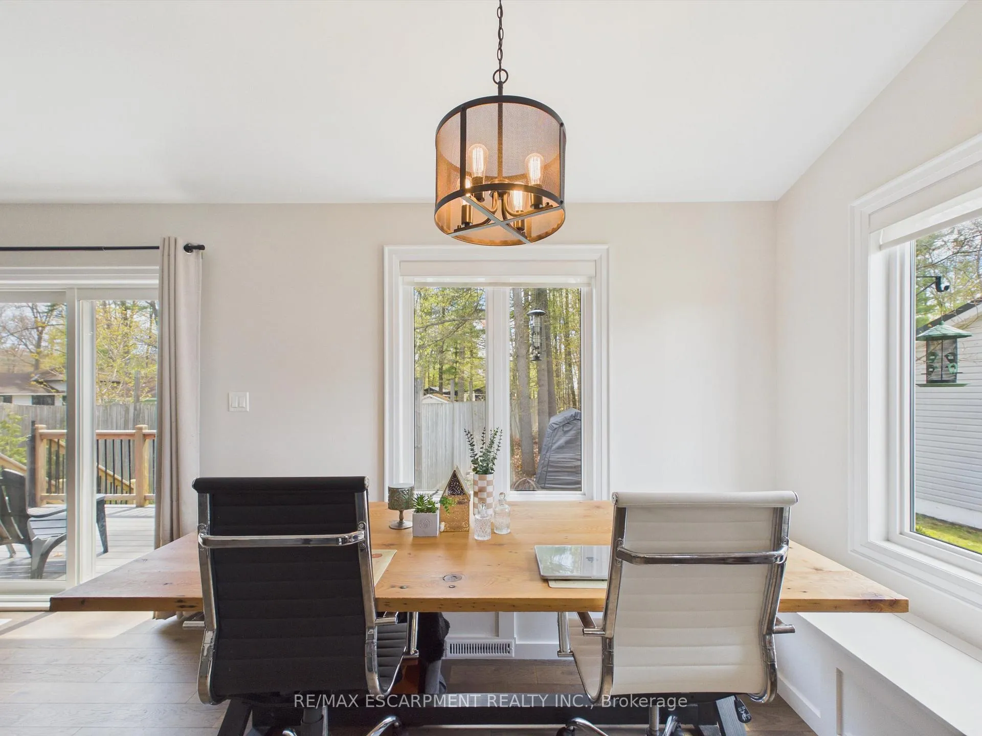 Photo 10 of 10 Thain Street W, Gravenhurst, Muskoka (S) — HOMEH