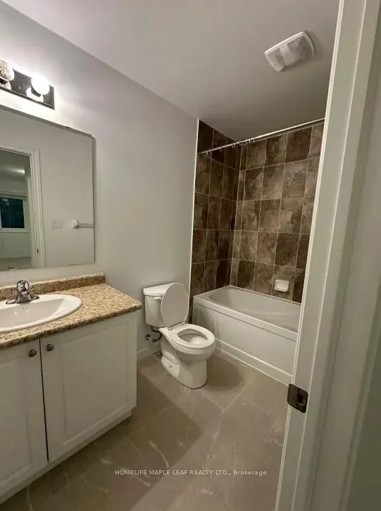 Photo 26 of 105 Woodedge Circle, Kitchener — HOMEH