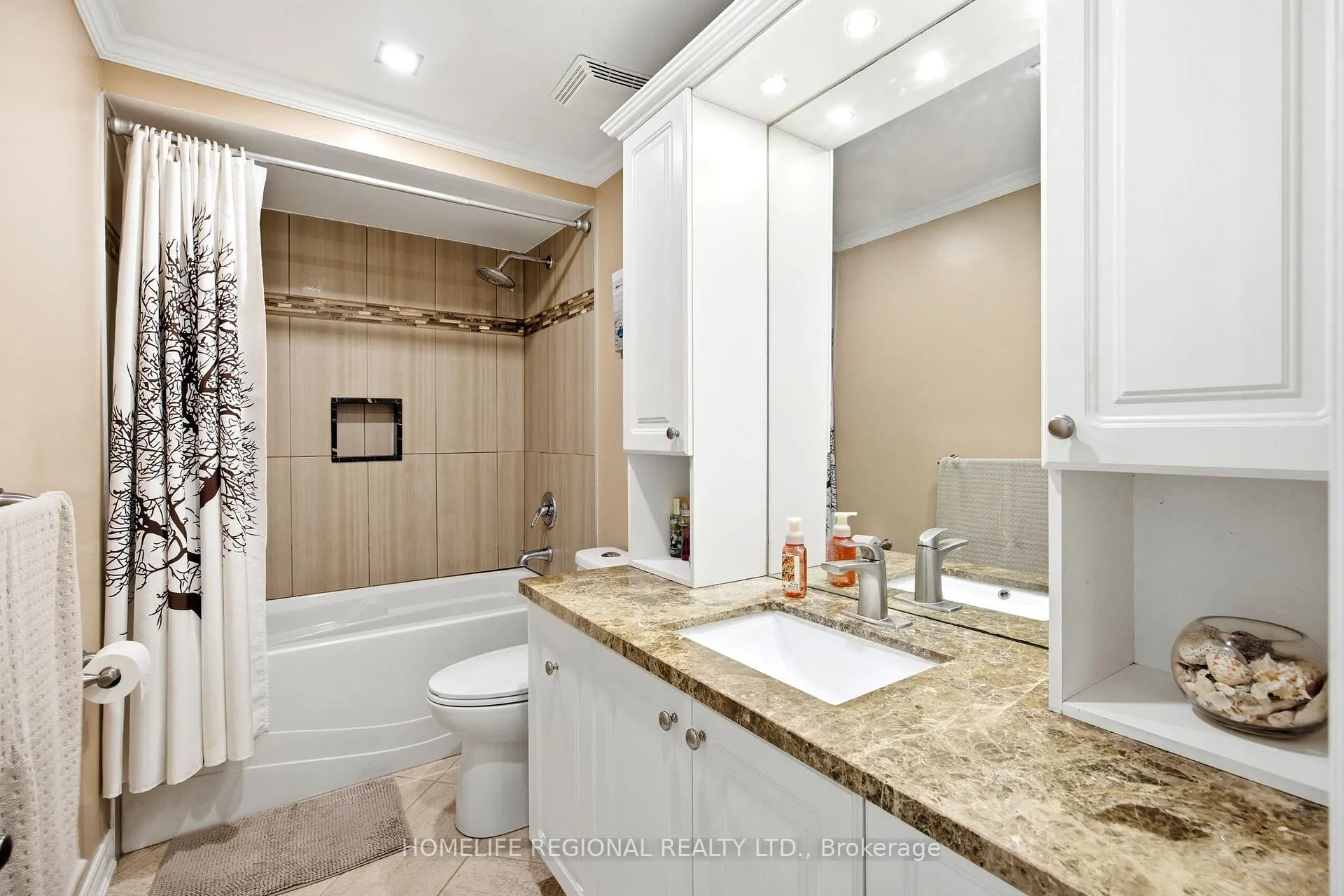 Photo 24 of 122 Beaver Terrace, Toronto, Dovercourt-Wallace Emerson-Junction — HOMEH