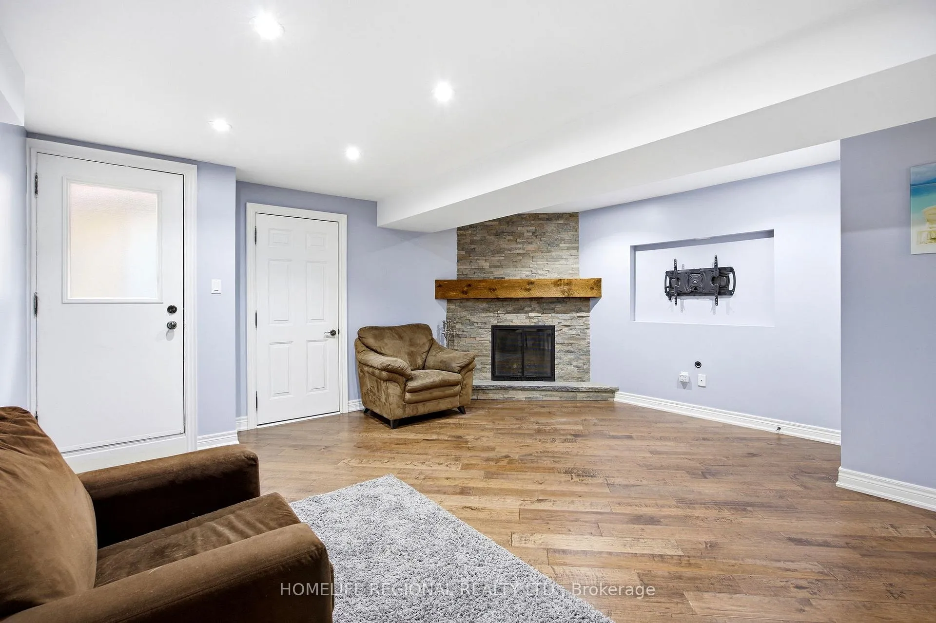 Photo 27 of 122 Beaver Terrace, Toronto, Dovercourt-Wallace Emerson-Junction — HOMEH