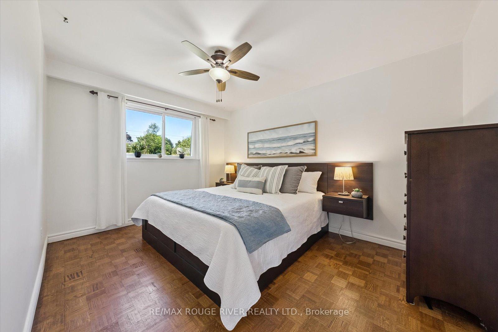 Photo 10 of 65 Loscombe Drive, Clarington, Bowmanville — HOMEH