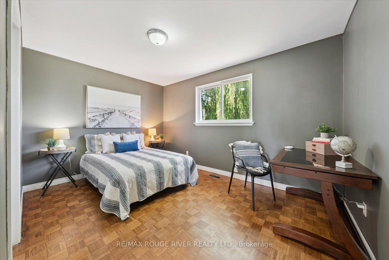 Photo 12 of 65 Loscombe Drive, Clarington, Bowmanville — HOMEH