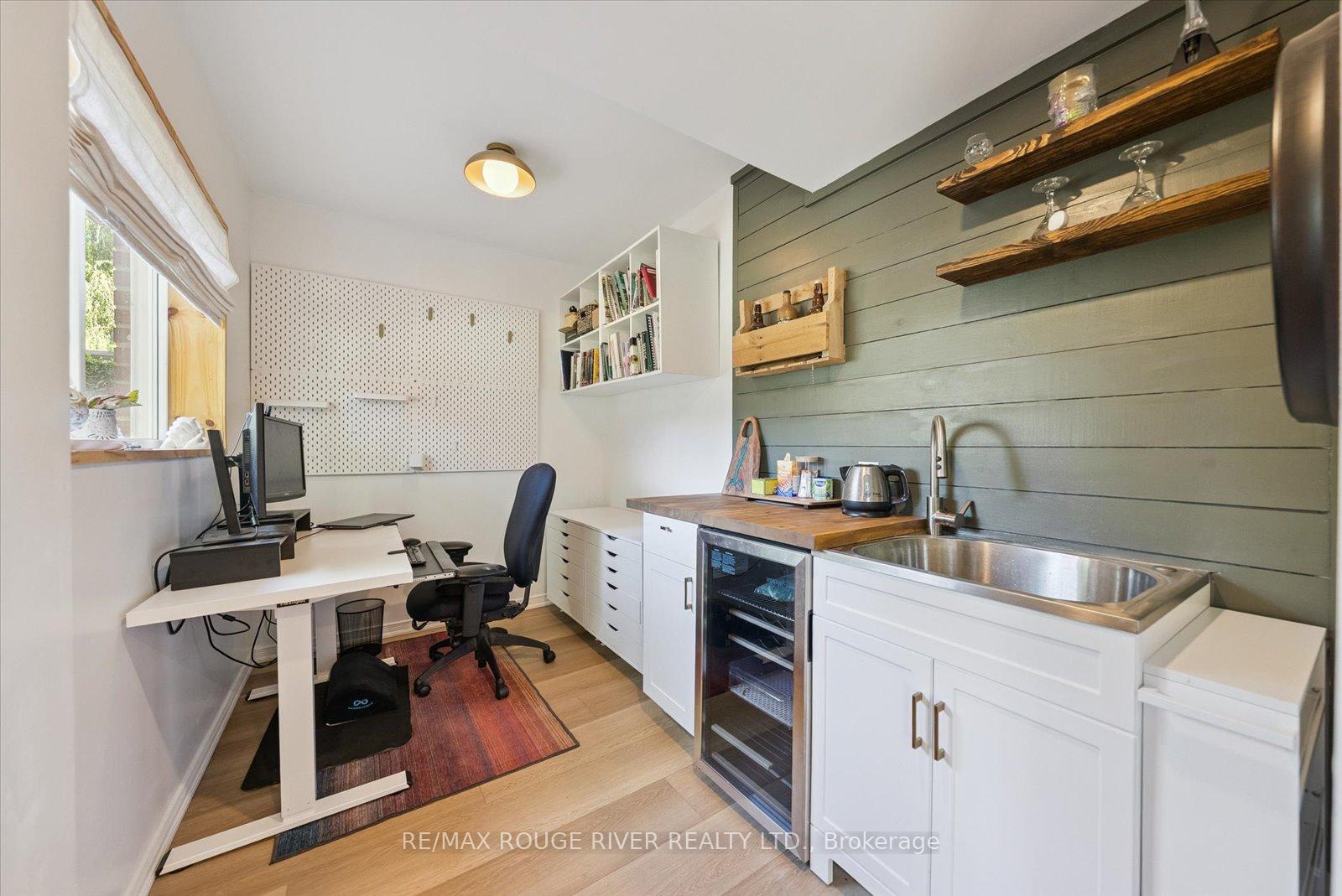 Photo 17 of 65 Loscombe Drive, Clarington, Bowmanville — HOMEH