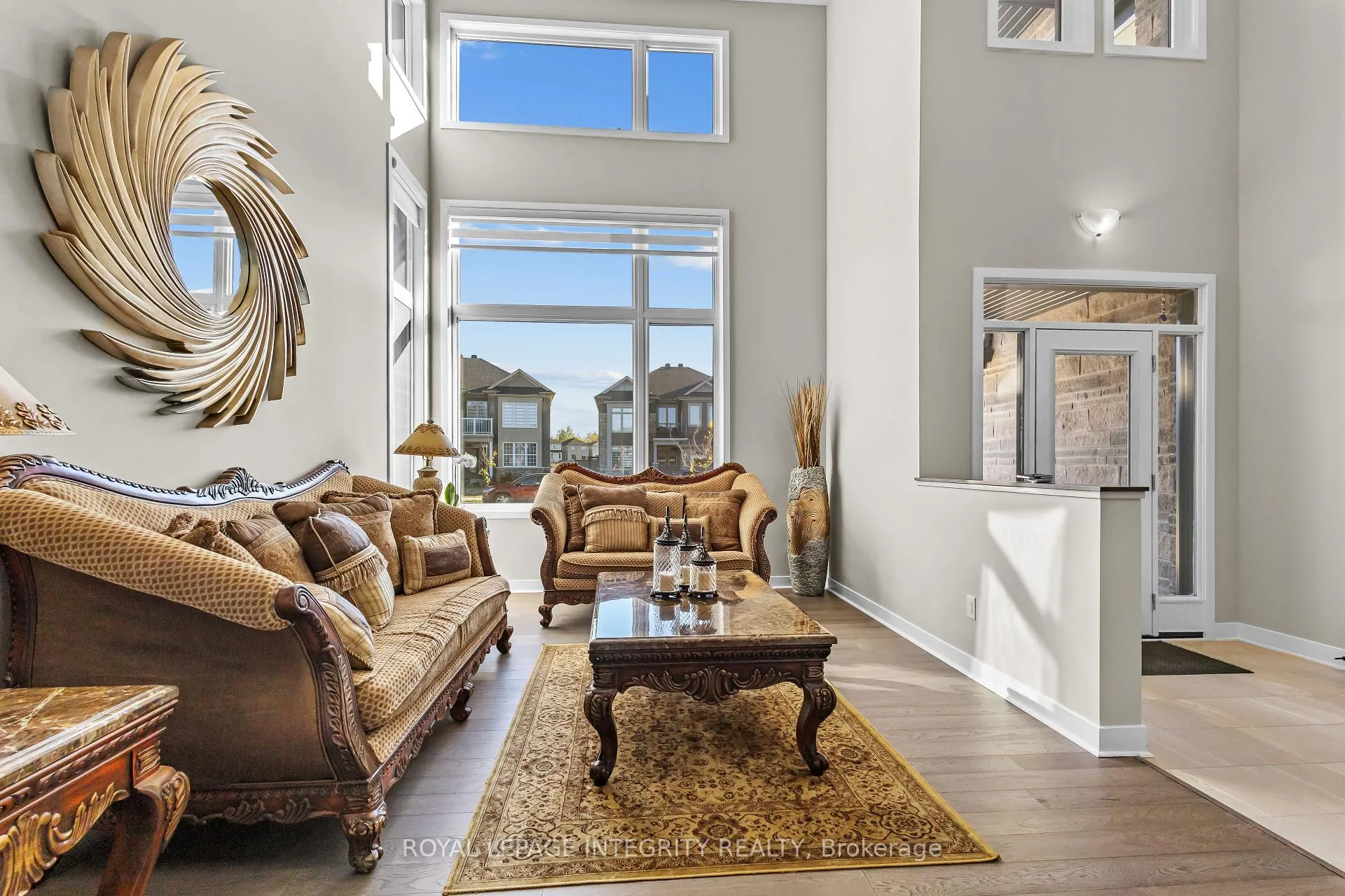 Photo 5 of 28 Dun Skipper Drive, Ottawa, Blossom Park/Kemp Park/Findlay Creek — HOMEH