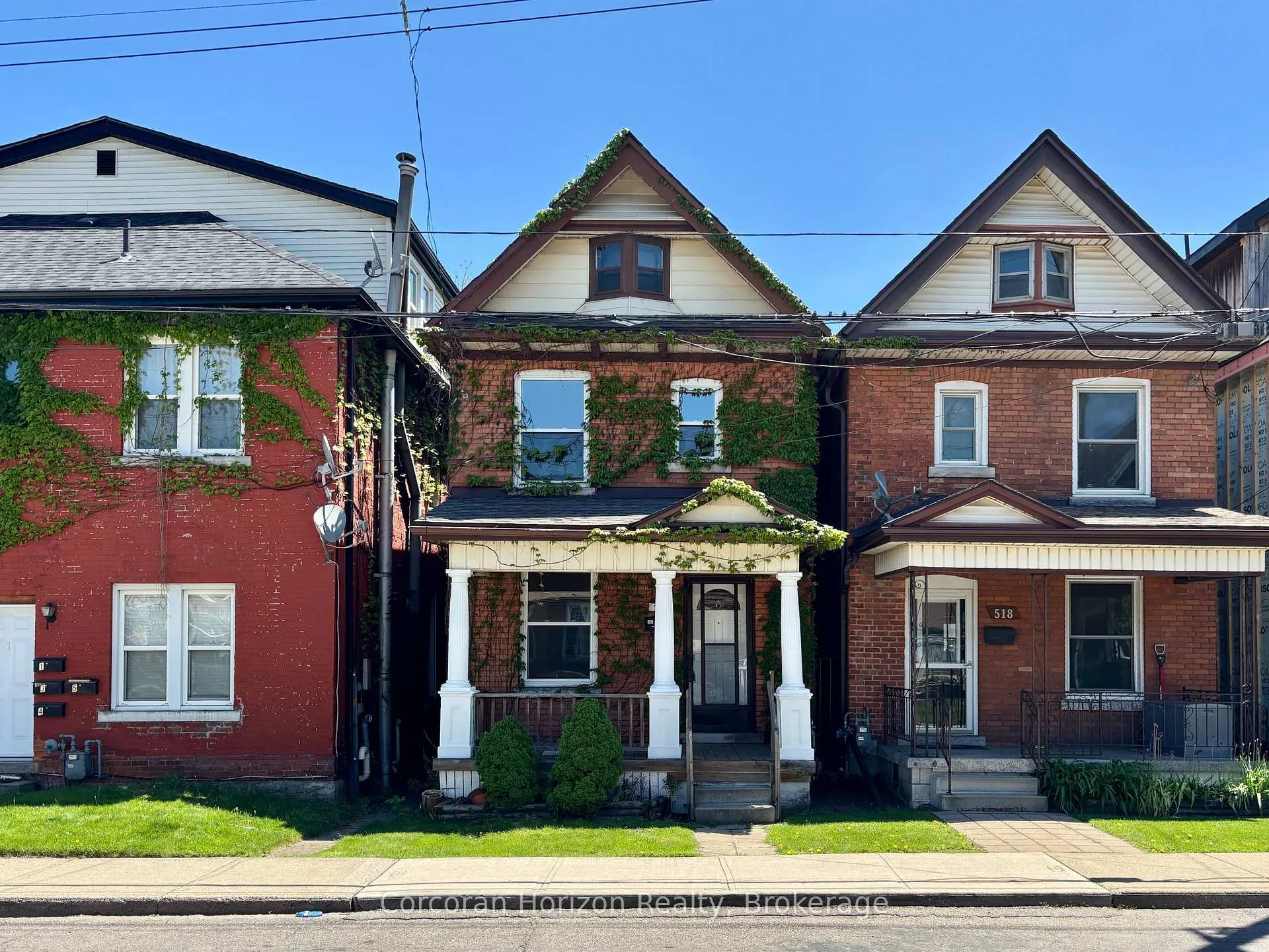 Front of 520 John Street N