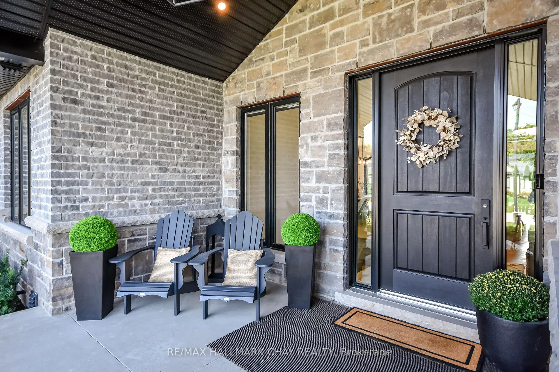 Photo 2 of 1 Morrison Place, Springwater, Snow Valley — HOMEH