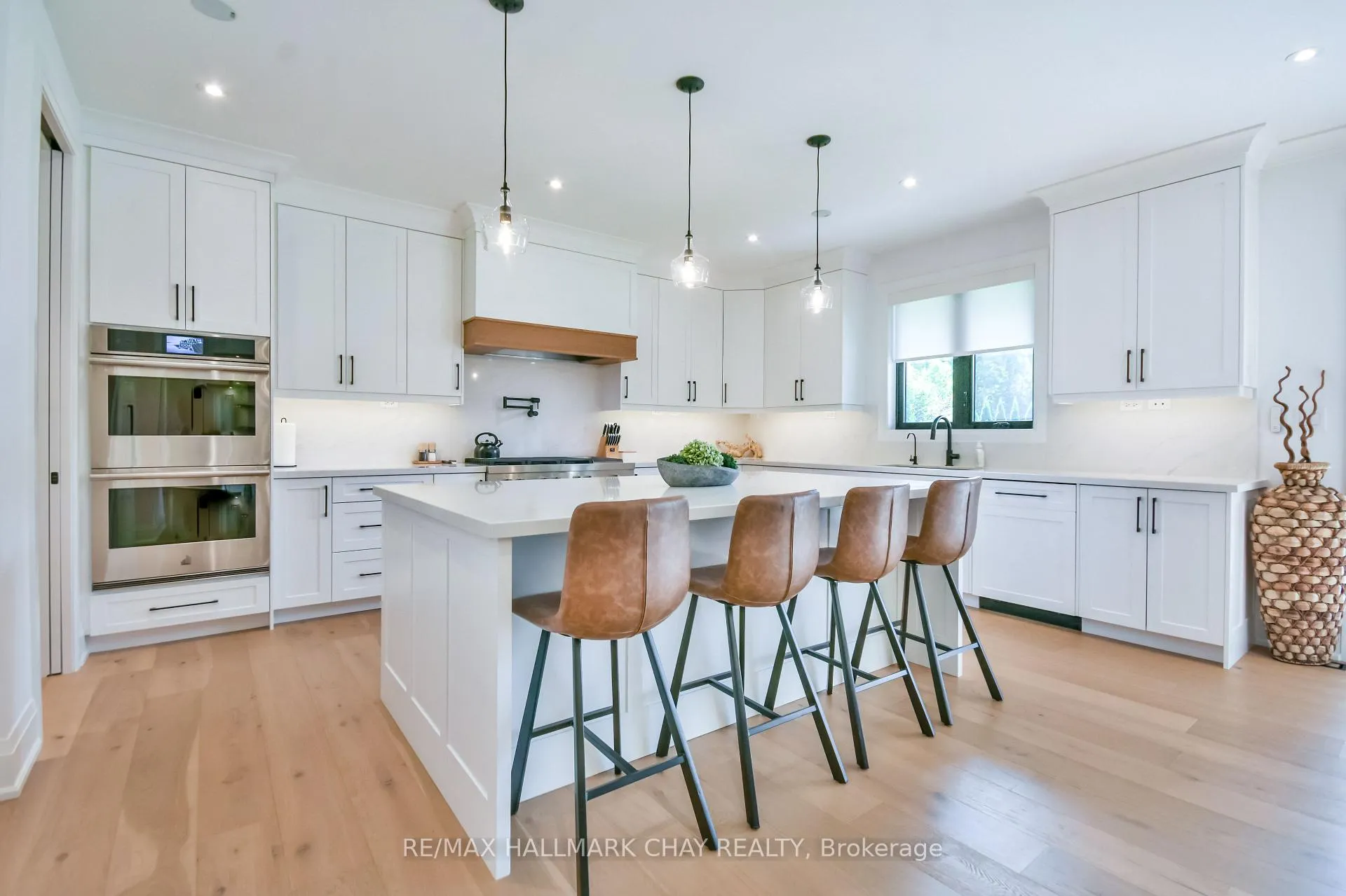 Photo 6 of 1 Morrison Place, Springwater, Snow Valley — HOMEH
