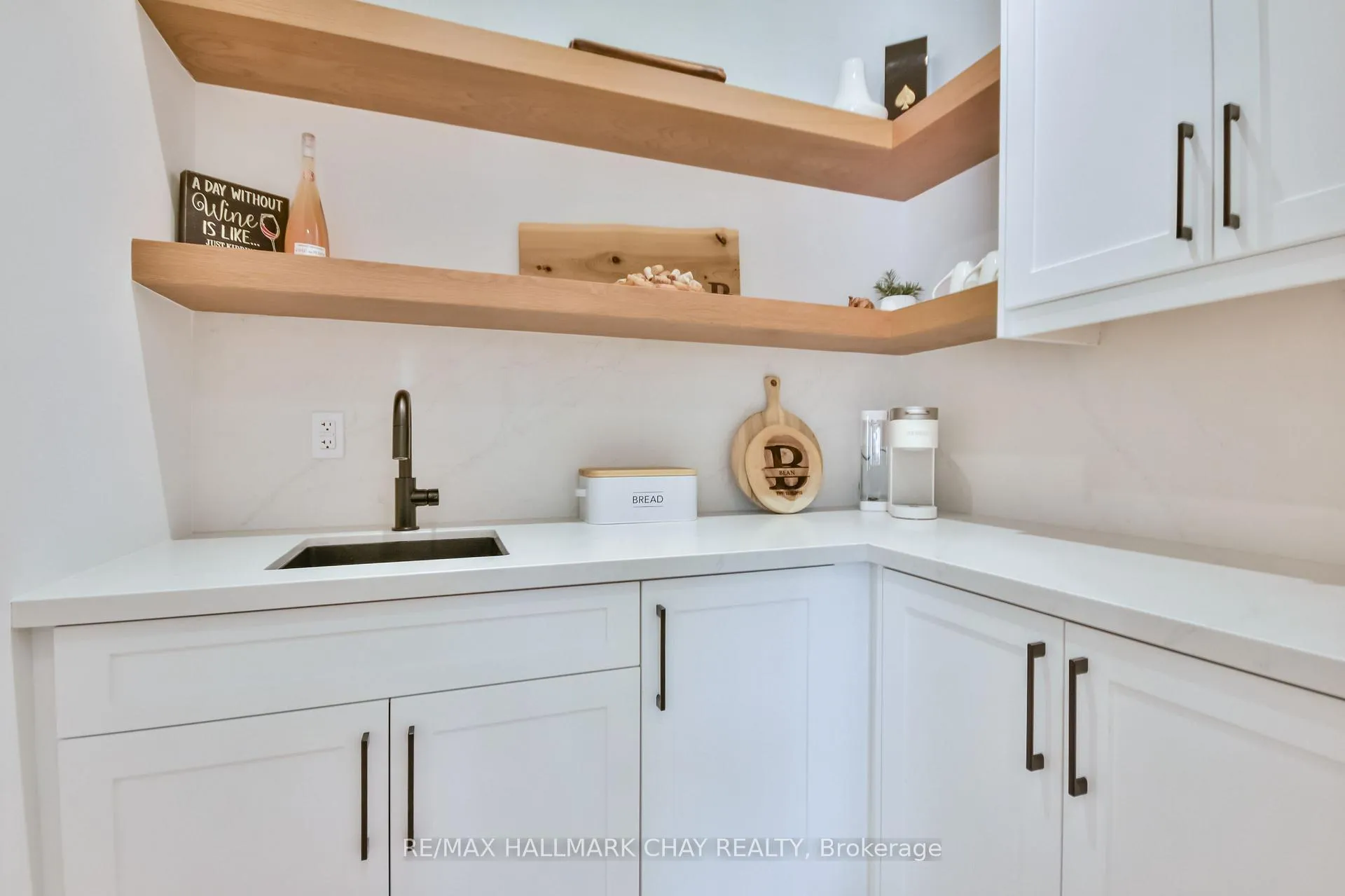 Photo 8 of 1 Morrison Place, Springwater, Snow Valley — HOMEH