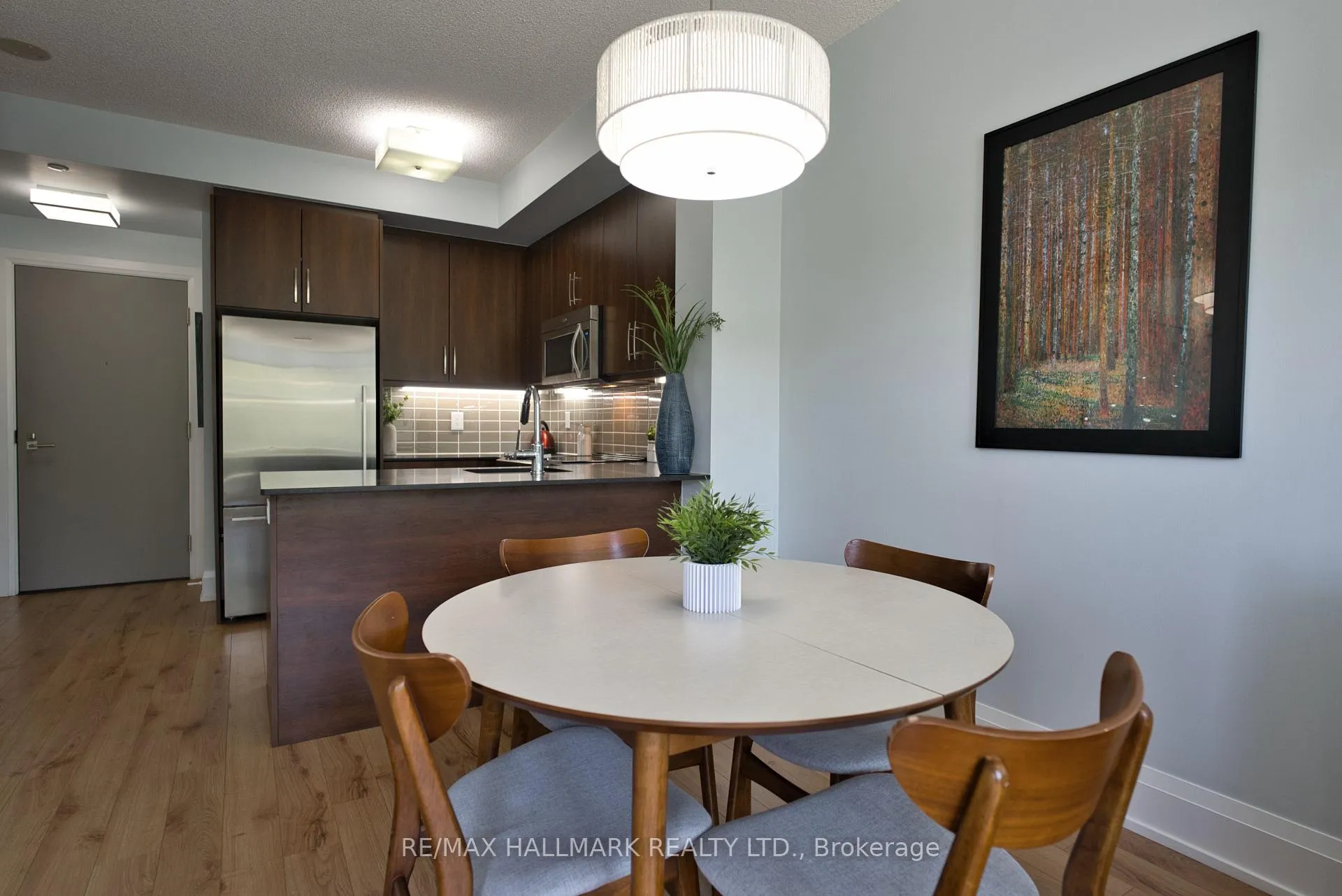 Photo 13 of Unit 316, 2 Old Mill Drive, Toronto, High Park-Swansea — HOMEH