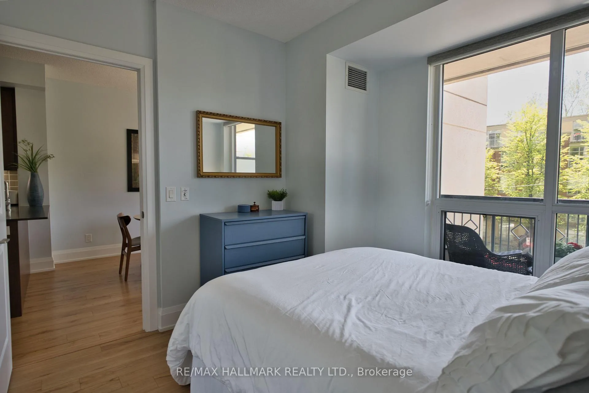 Photo 17 of Unit 316, 2 Old Mill Drive, Toronto, High Park-Swansea — HOMEH
