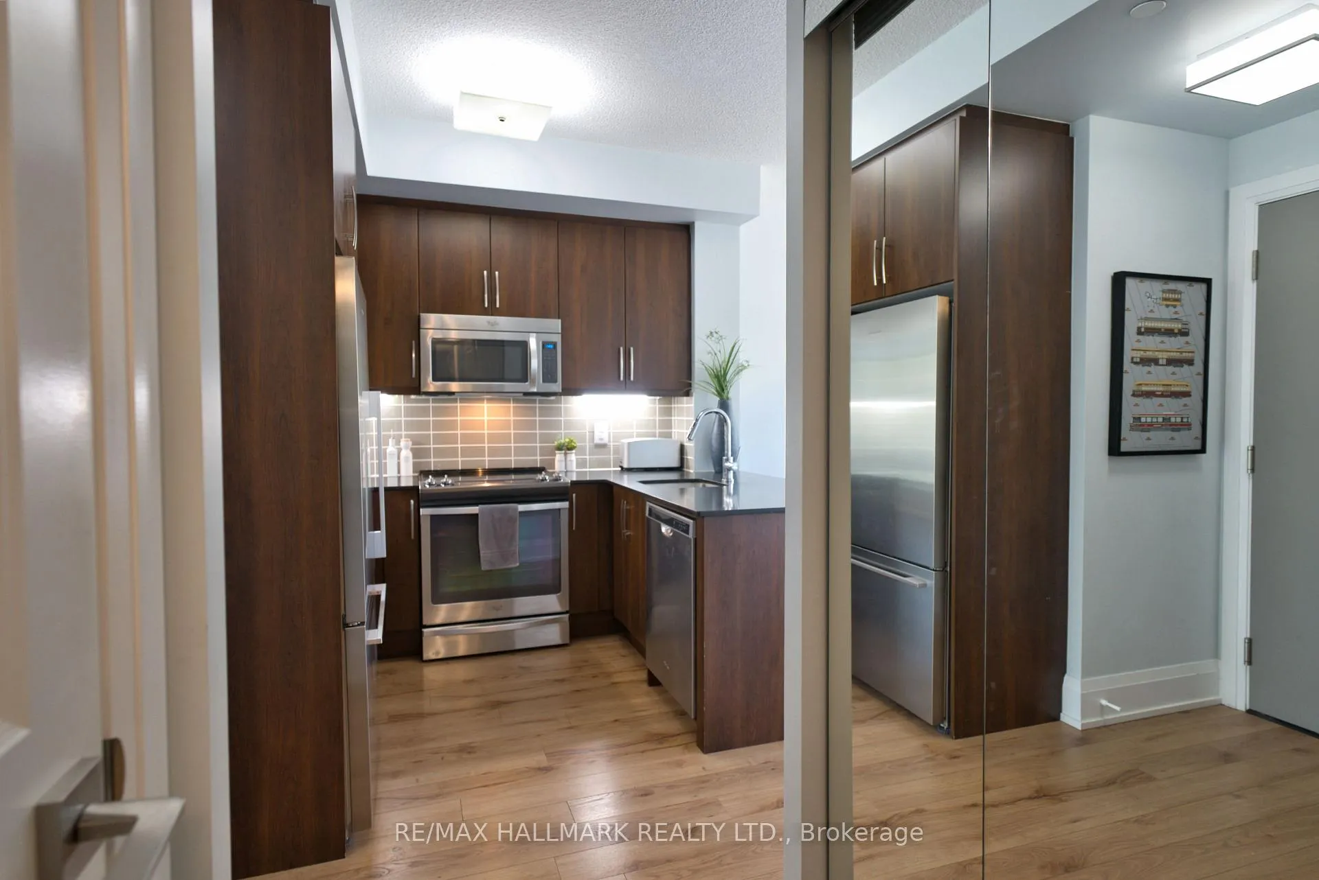 Photo 21 of Unit 316, 2 Old Mill Drive, Toronto, High Park-Swansea — HOMEH