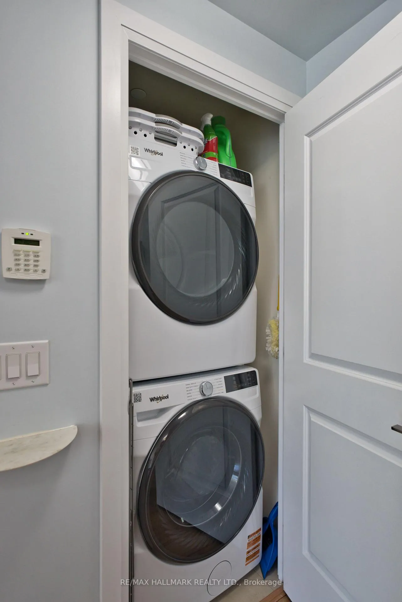 Photo 23 of Unit 316, 2 Old Mill Drive, Toronto, High Park-Swansea — HOMEH