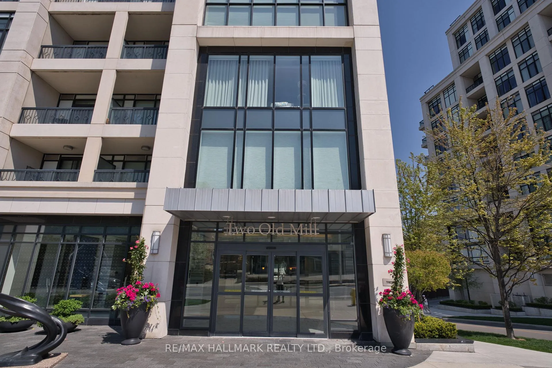 Photo 38 of Unit 316, 2 Old Mill Drive, Toronto, High Park-Swansea — HOMEH