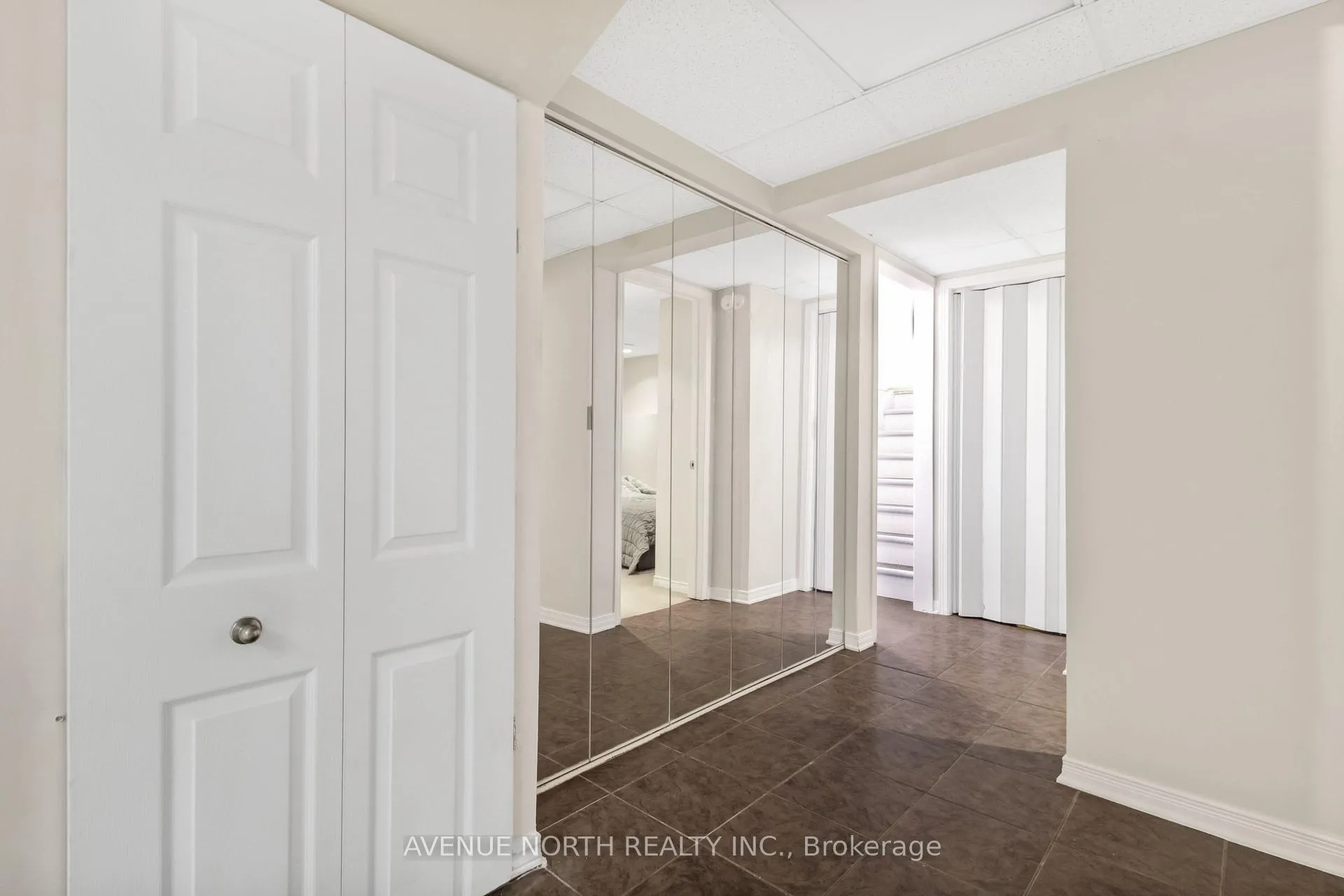 Photo 21 of 494 Sandhamn Private, Ottawa, Hunt Club Park/Greenboro — HOMEH