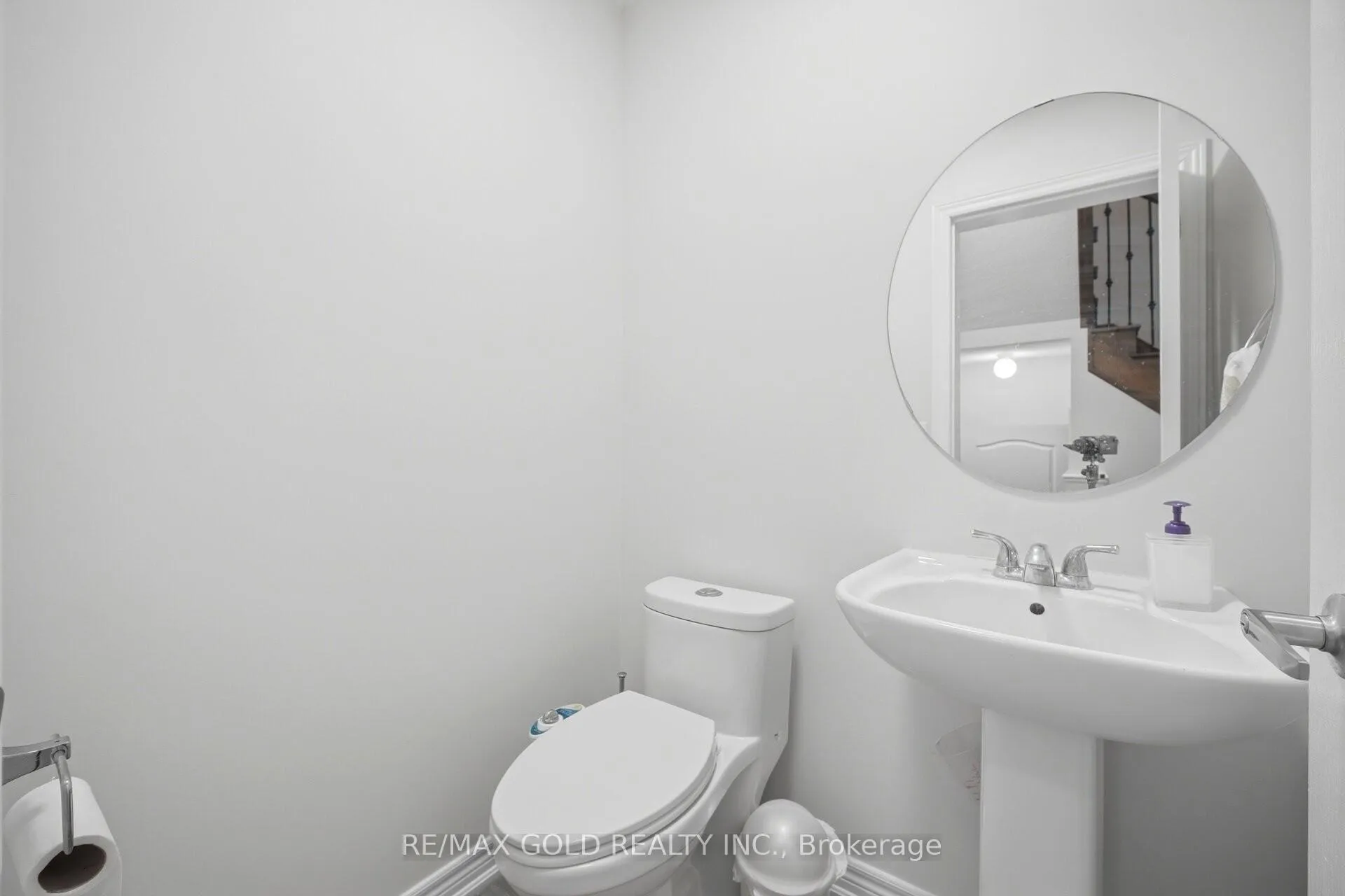 Photo 12 of 41 Davenfield Circle, Brampton, Bram East — HOMEH