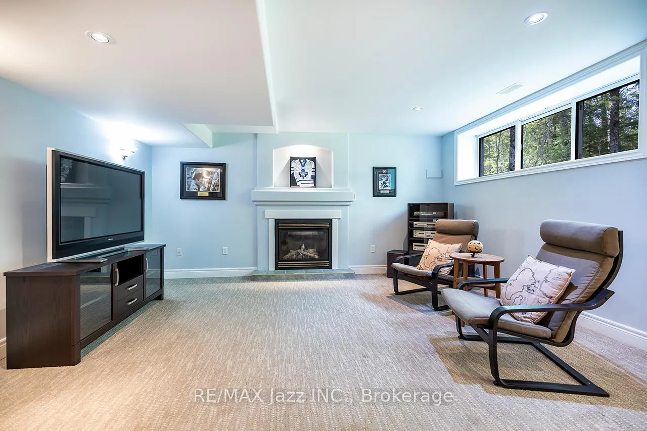 Photo 32 of 72 Sumcot Drive, Trent Lakes — HOMEH