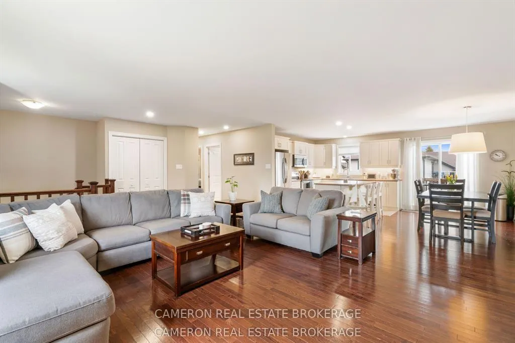Photo 4 of 3247 Northdale Drive, Cornwall — HOMEH