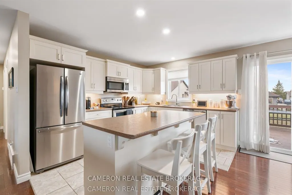 Photo 6 of 3247 Northdale Drive, Cornwall — HOMEH