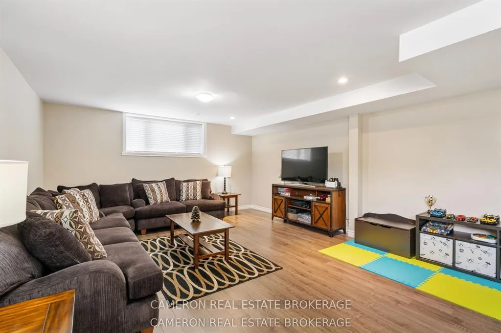 Photo 16 of 3247 Northdale Drive, Cornwall — HOMEH