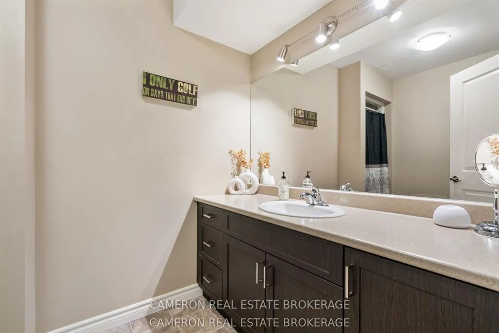 Photo 20 of 3247 Northdale Drive, Cornwall — HOMEH