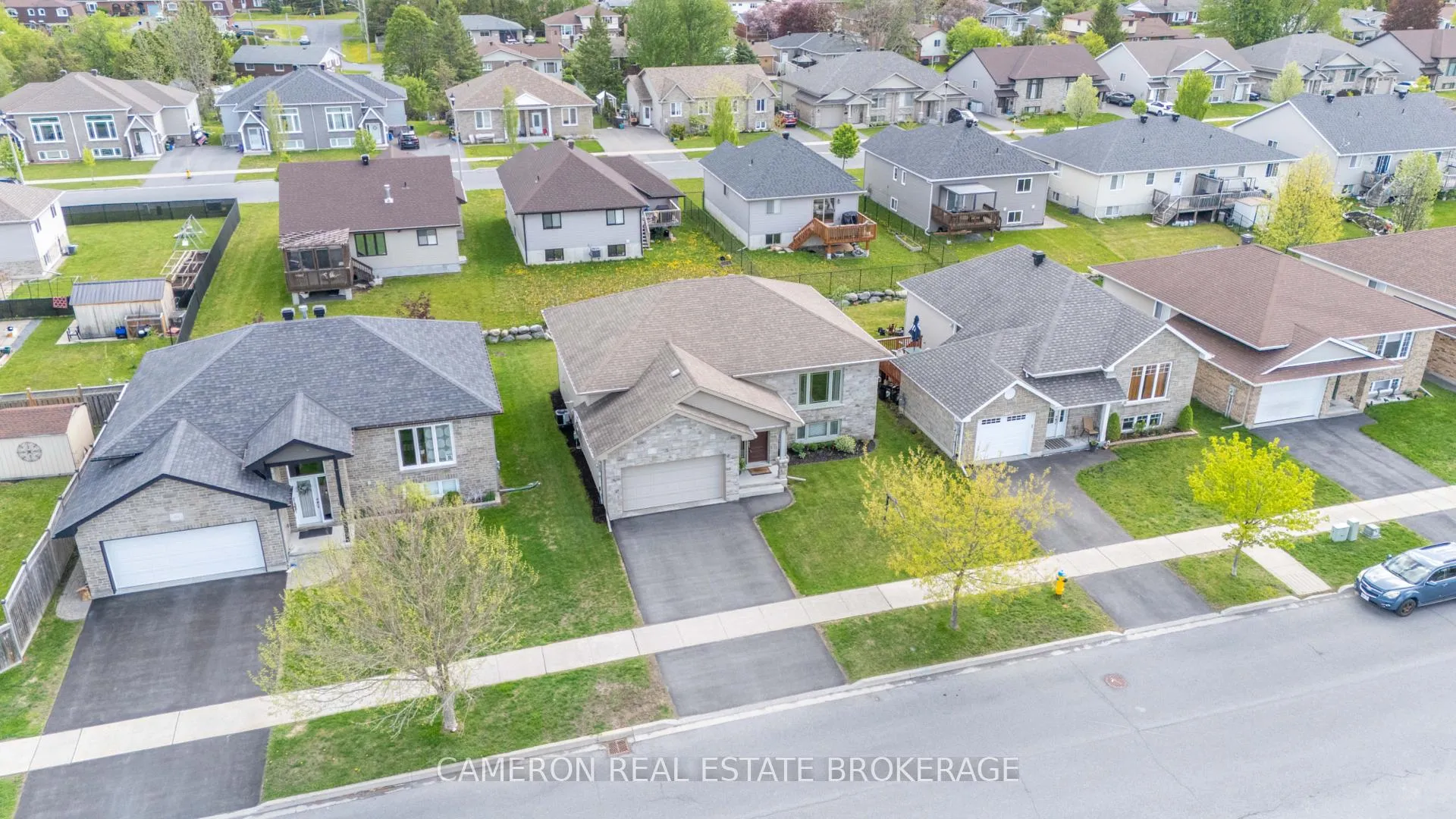 Photo 35 of 3247 Northdale Drive, Cornwall — HOMEH