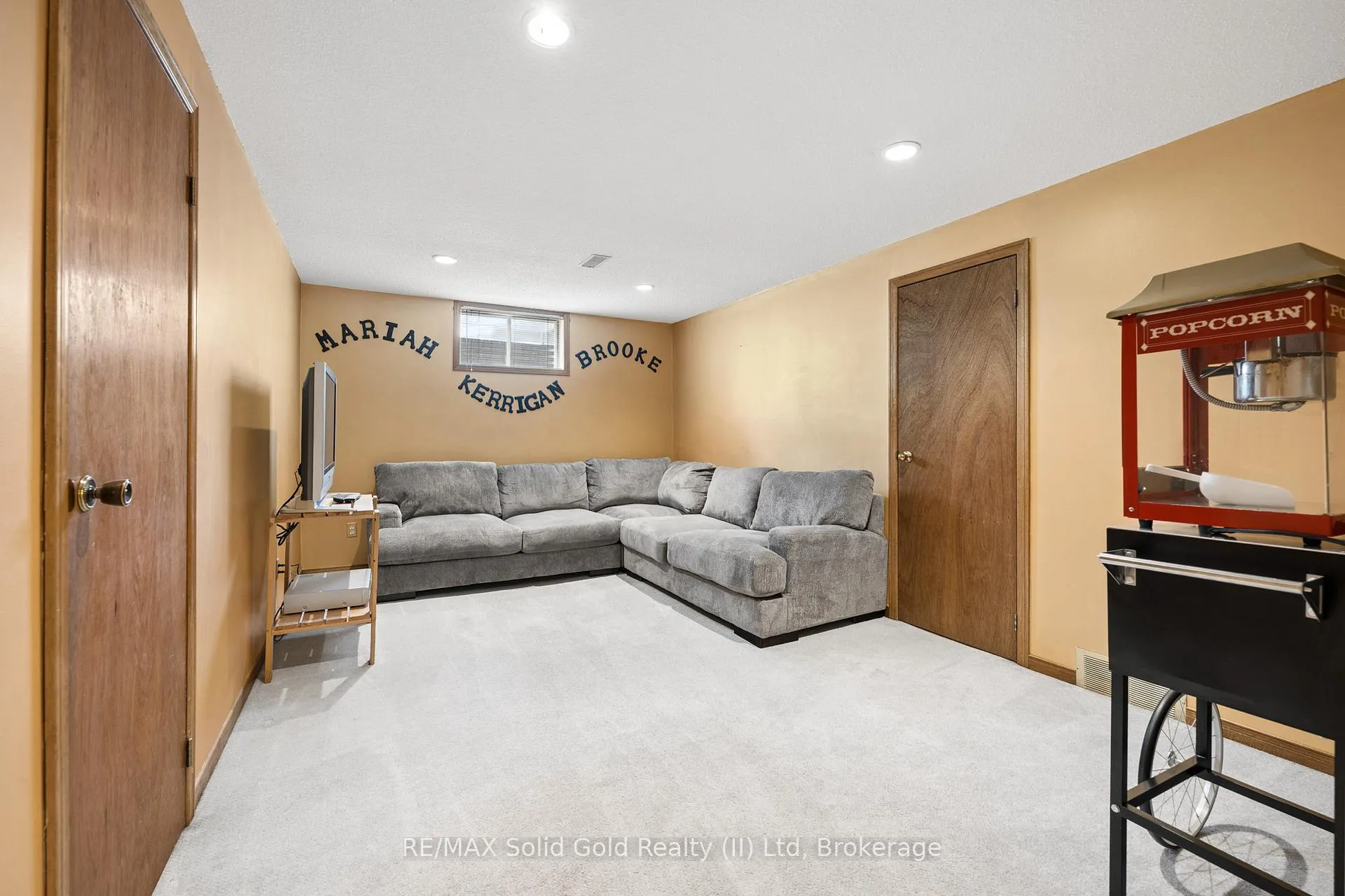 Photo 41 of 53 Bock Court, Wilmot — HOMEH