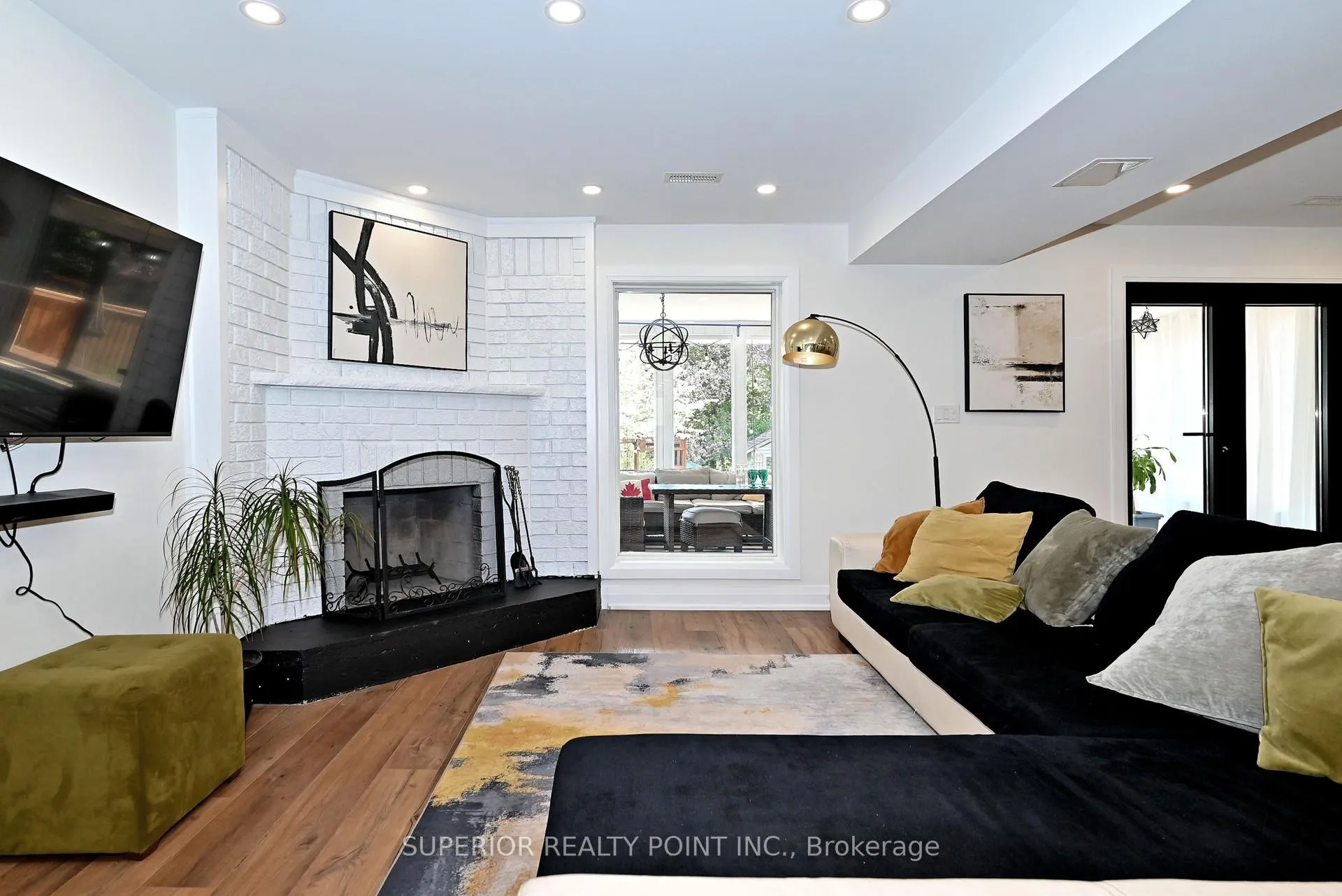 Photo 25 of 150 Mathewson Street N, Vaughan, Maple — HOMEH