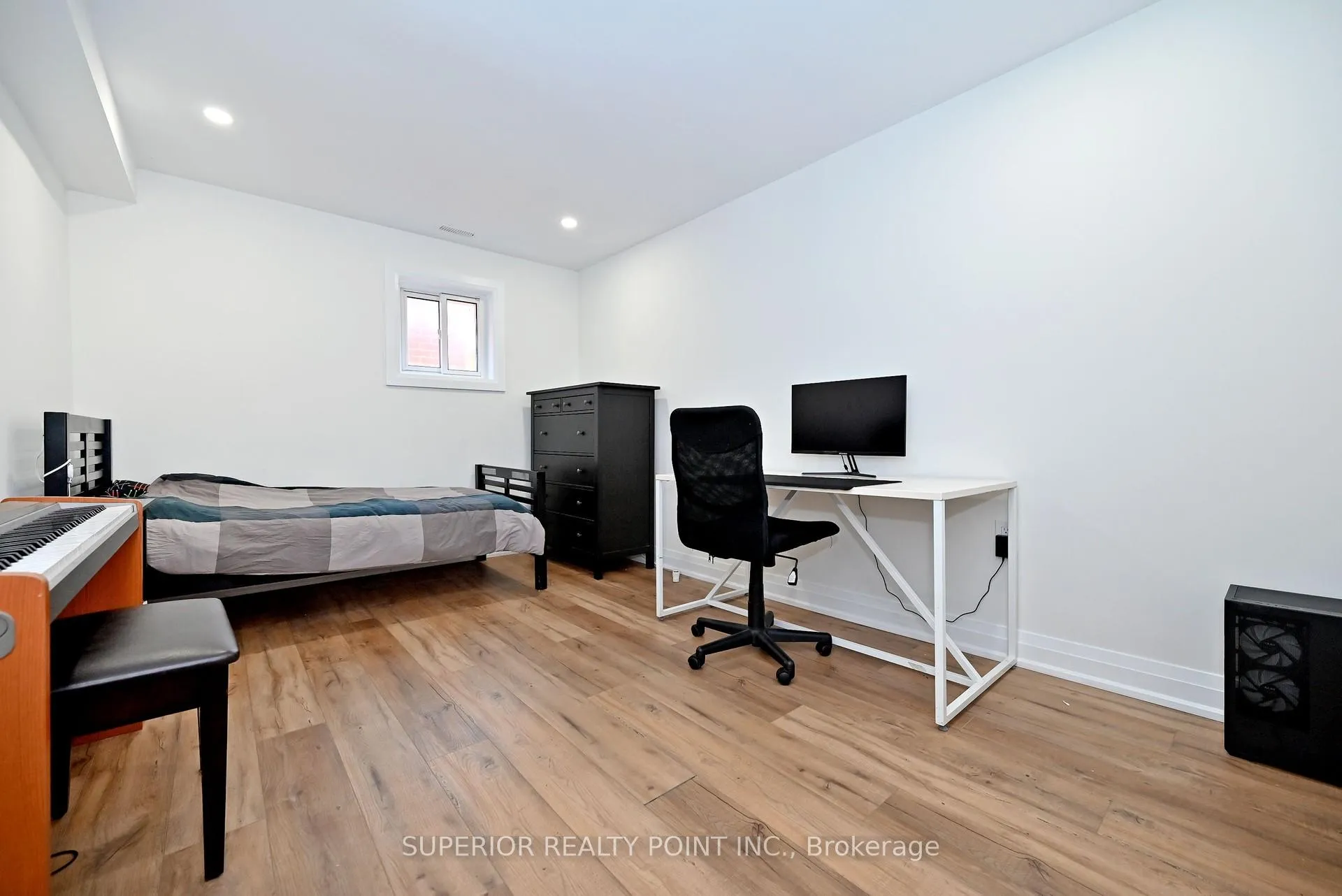 Photo 36 of 150 Mathewson Street N, Vaughan, Maple — HOMEH