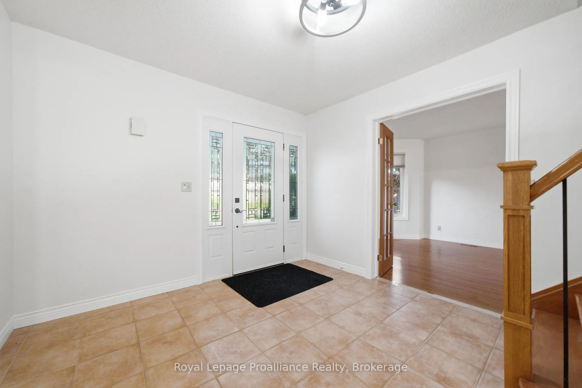 Photo 5 of 37 Dungannon Drive, Belleville, Belleville Ward — HOMEH