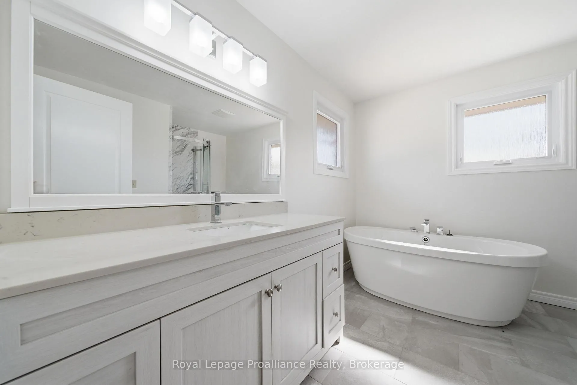 Photo 30 of 37 Dungannon Drive, Belleville, Belleville Ward — HOMEH